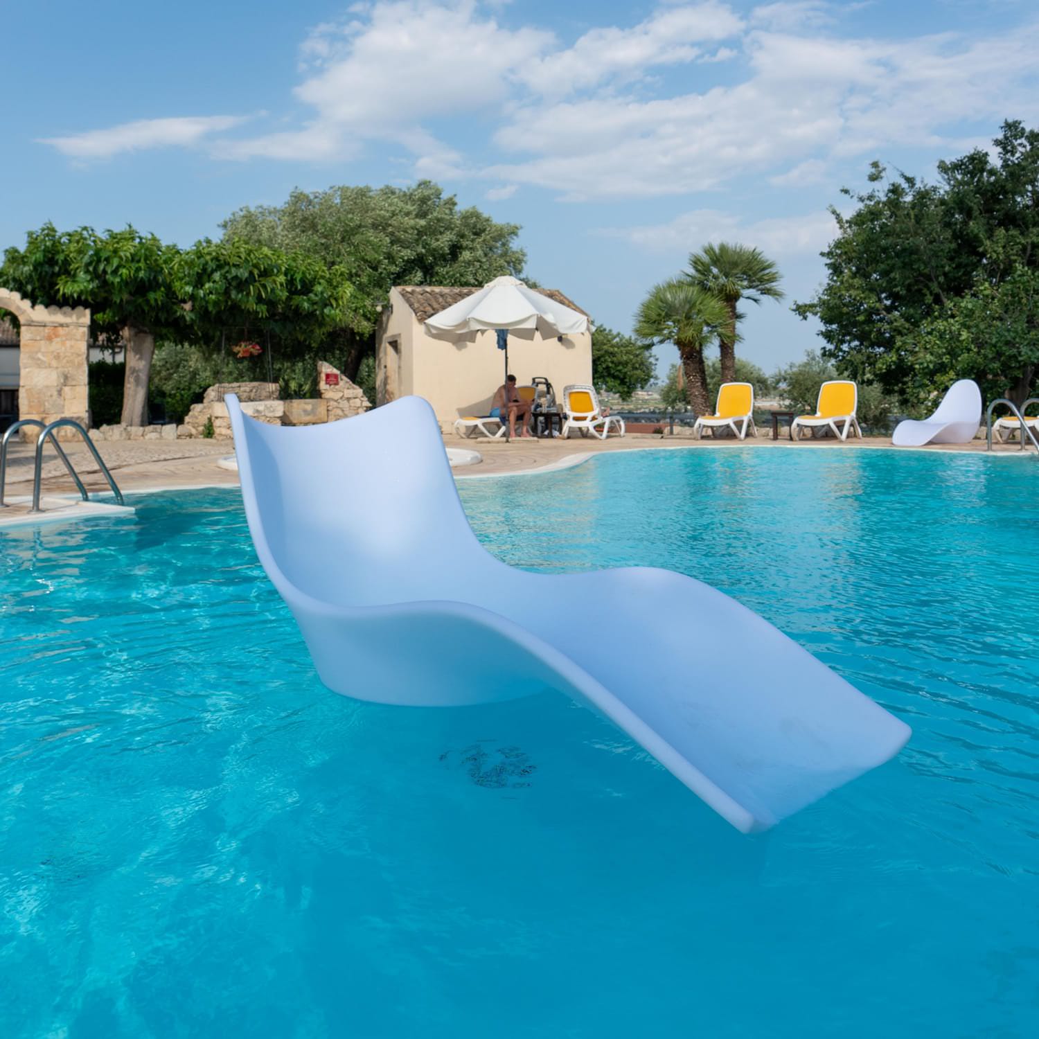 Lettino Prendisole Sined Cassiopea Bianco Design Moderno e Qualita Superiore