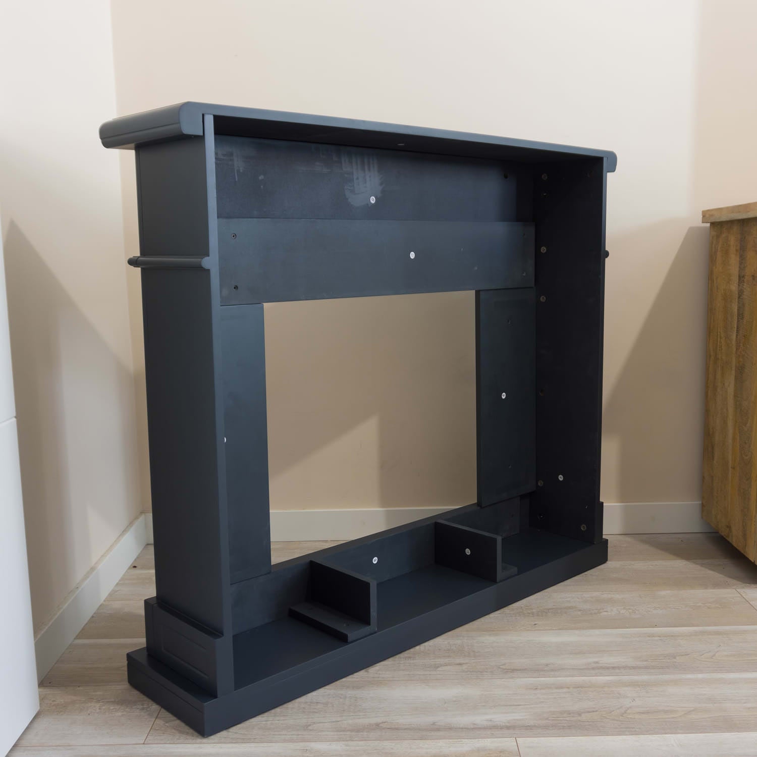 Cornice Grigia Per Camino In Legno Mdf Eleganza e Durabilita