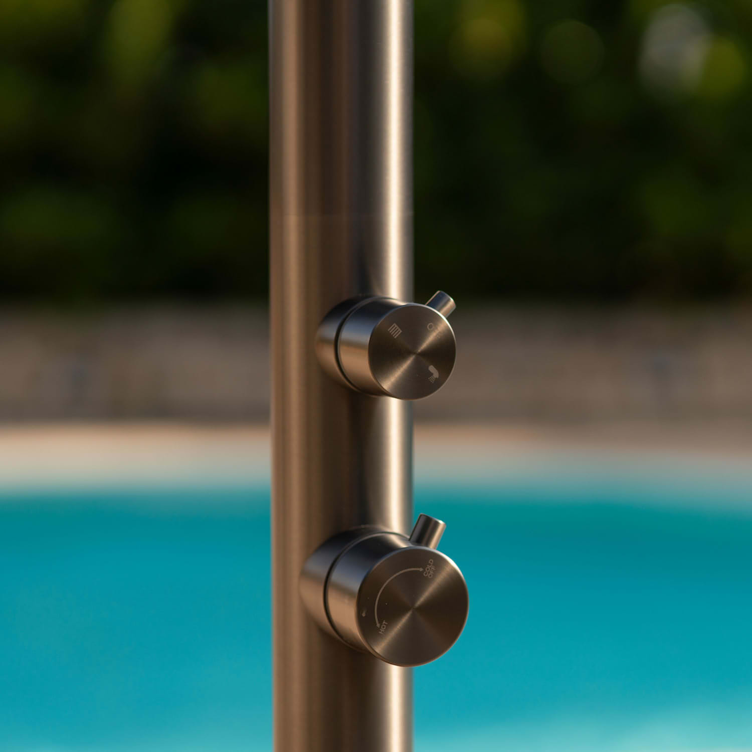 Doccia Inox Per Esterni Quartu Eleganza e Qualita Per Il Tuo Giardino