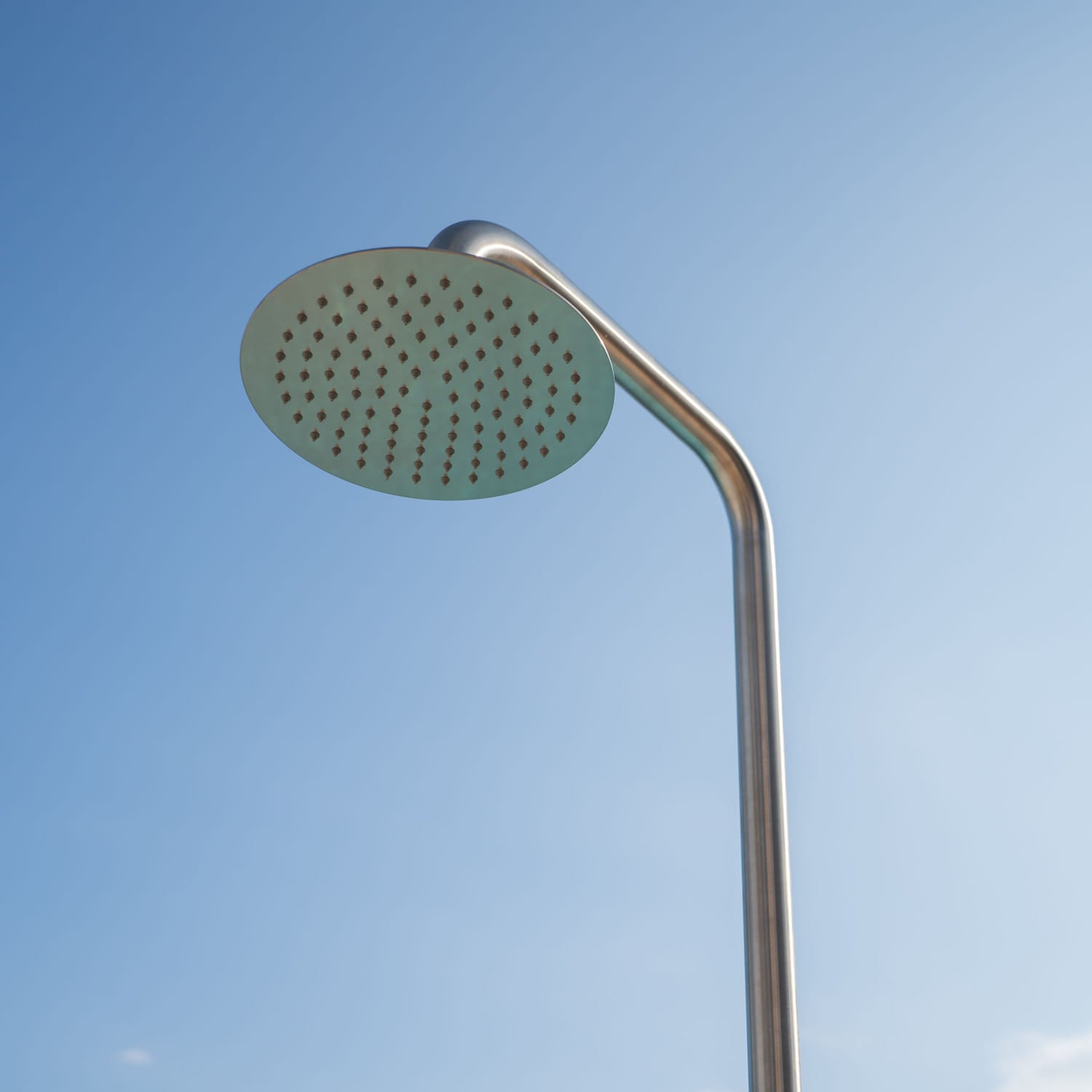 Doccia Simius Inox Sined Eleganza e Qualita Per Il Tuo Giardino