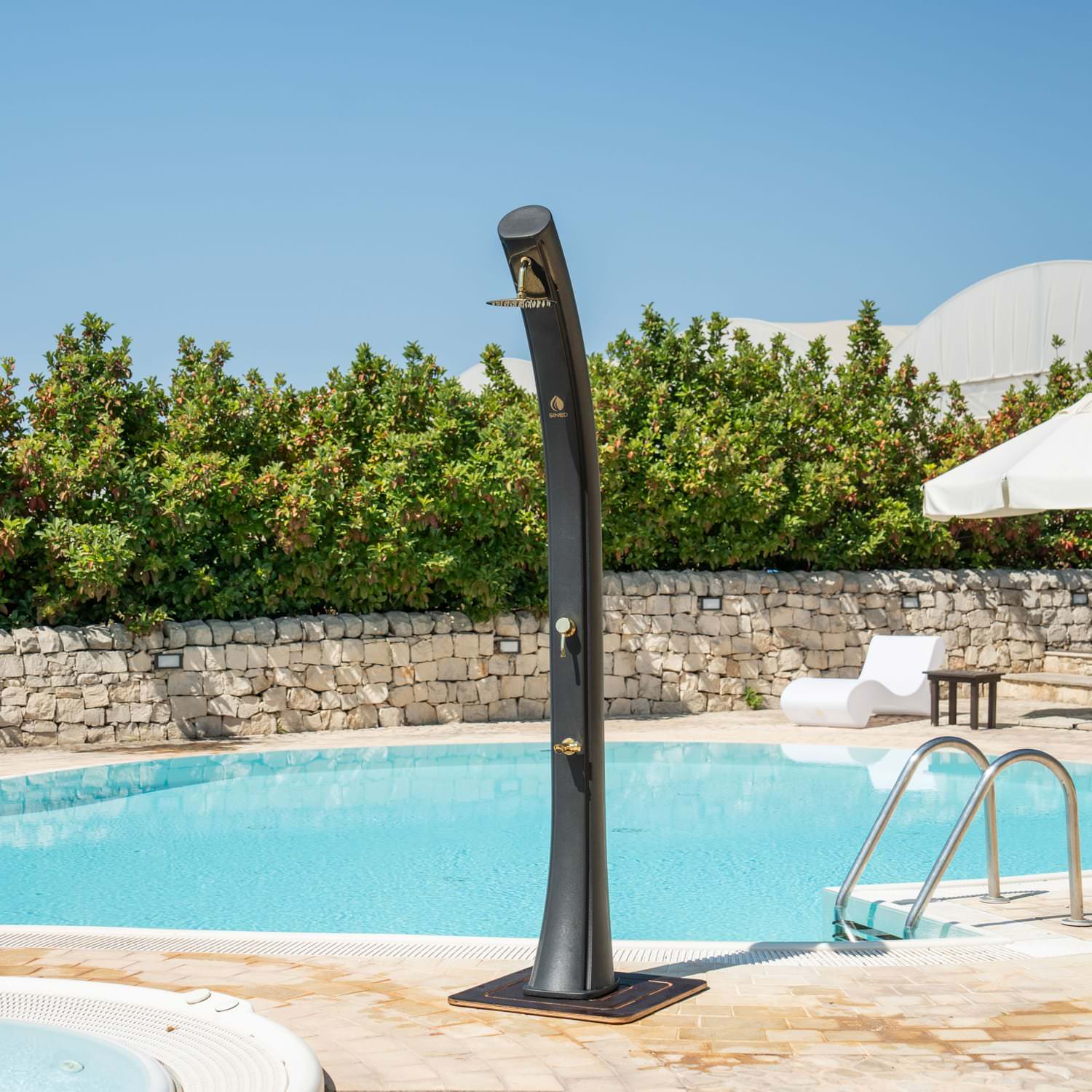 Doccia Solare Nera e Oro Per Giardino Soffione 20 Cm