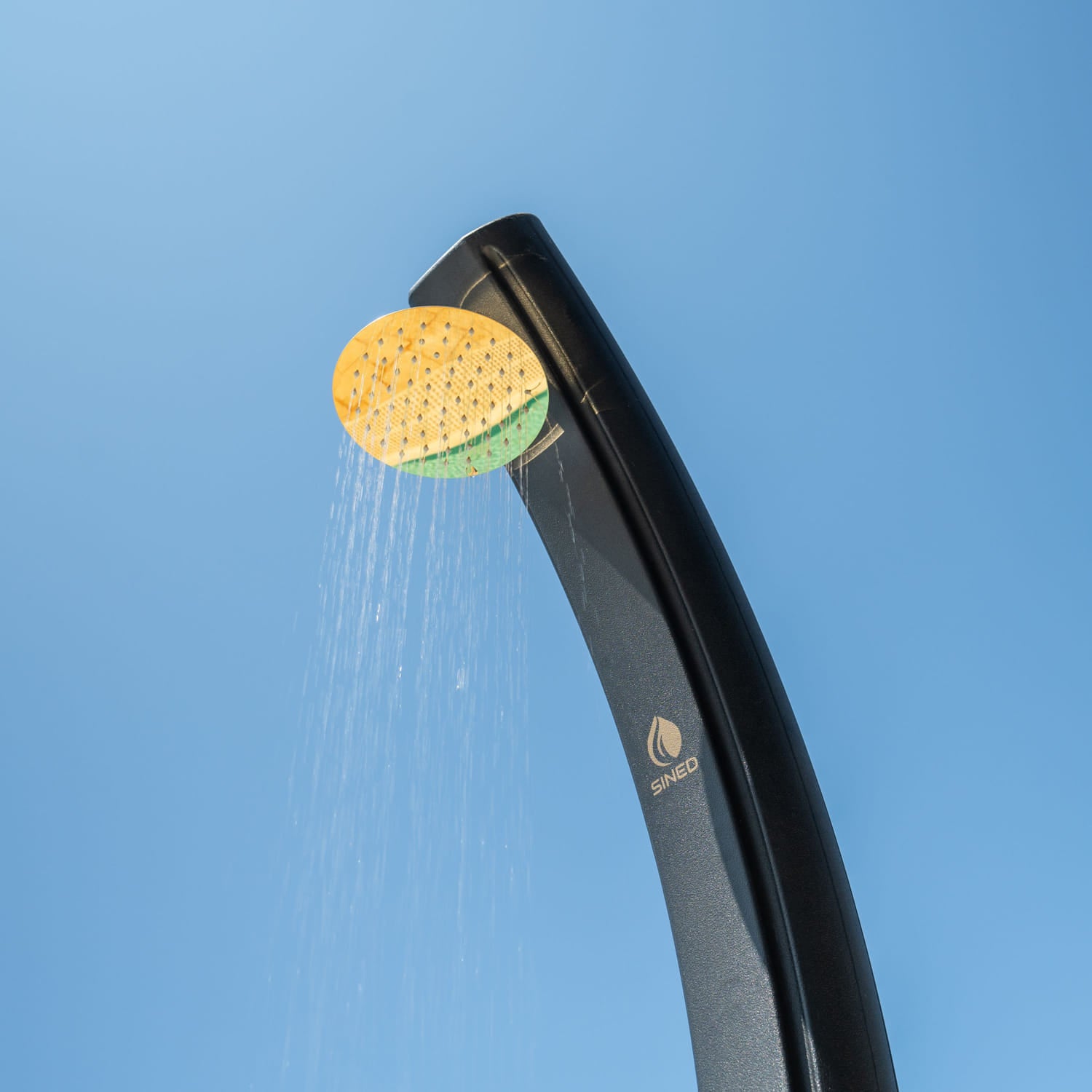 Doccia Solare Nera e Oro Per Giardino Soffione 20 Cm