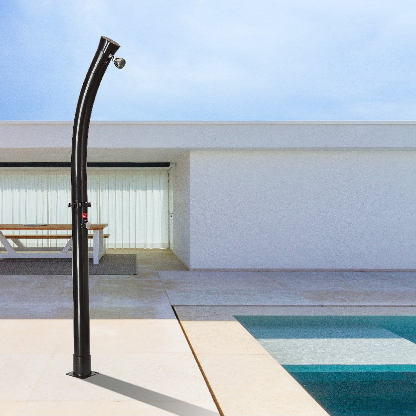 Doccia Solare Nera Pvc 18l Design Elegante e Resistente