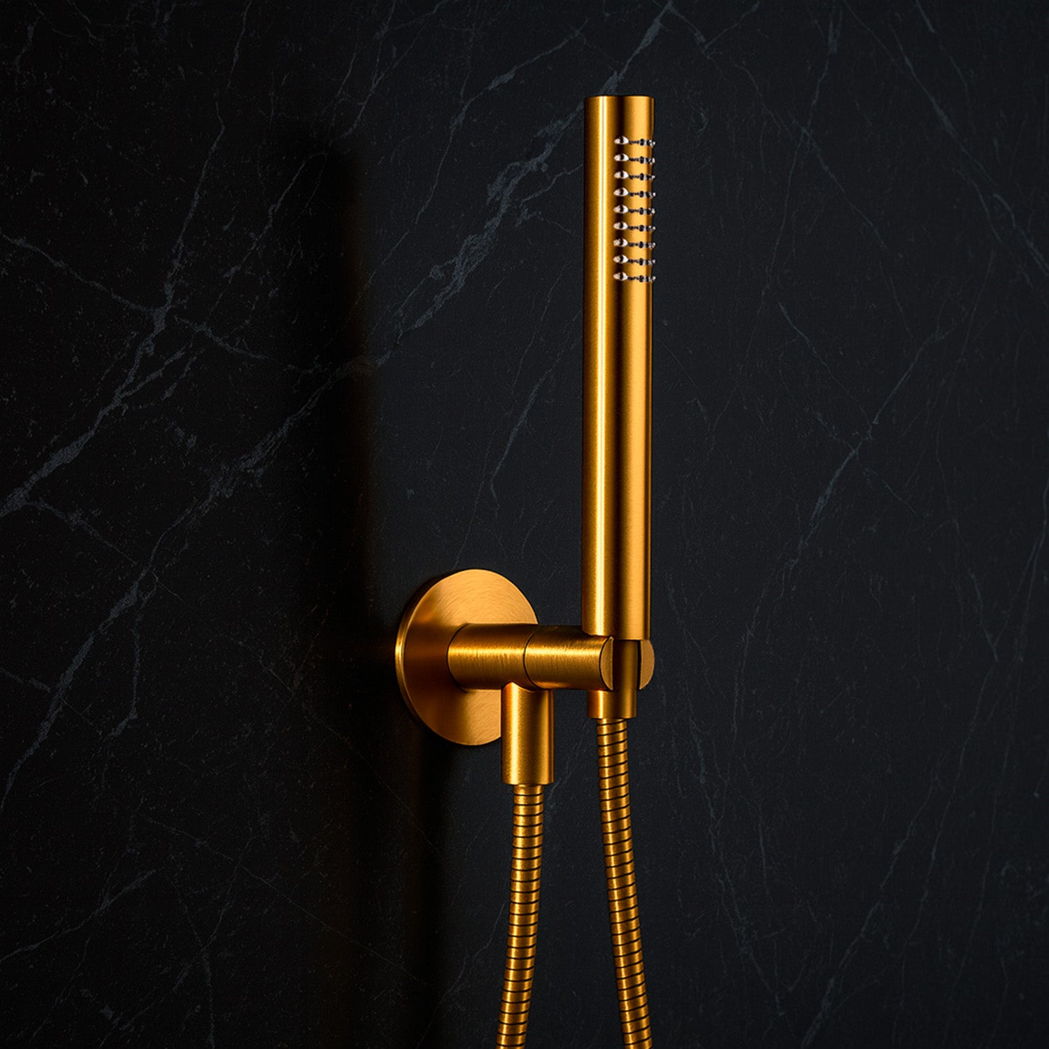 Doccetta oro SINED Levante con finitura PVD universale