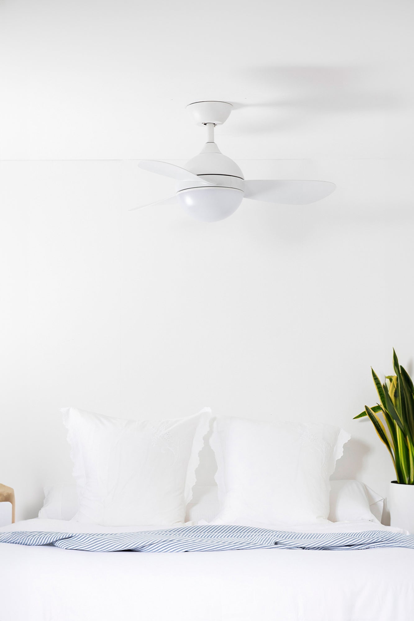 Faro Hvar 24w Eleganza e Funzionalita