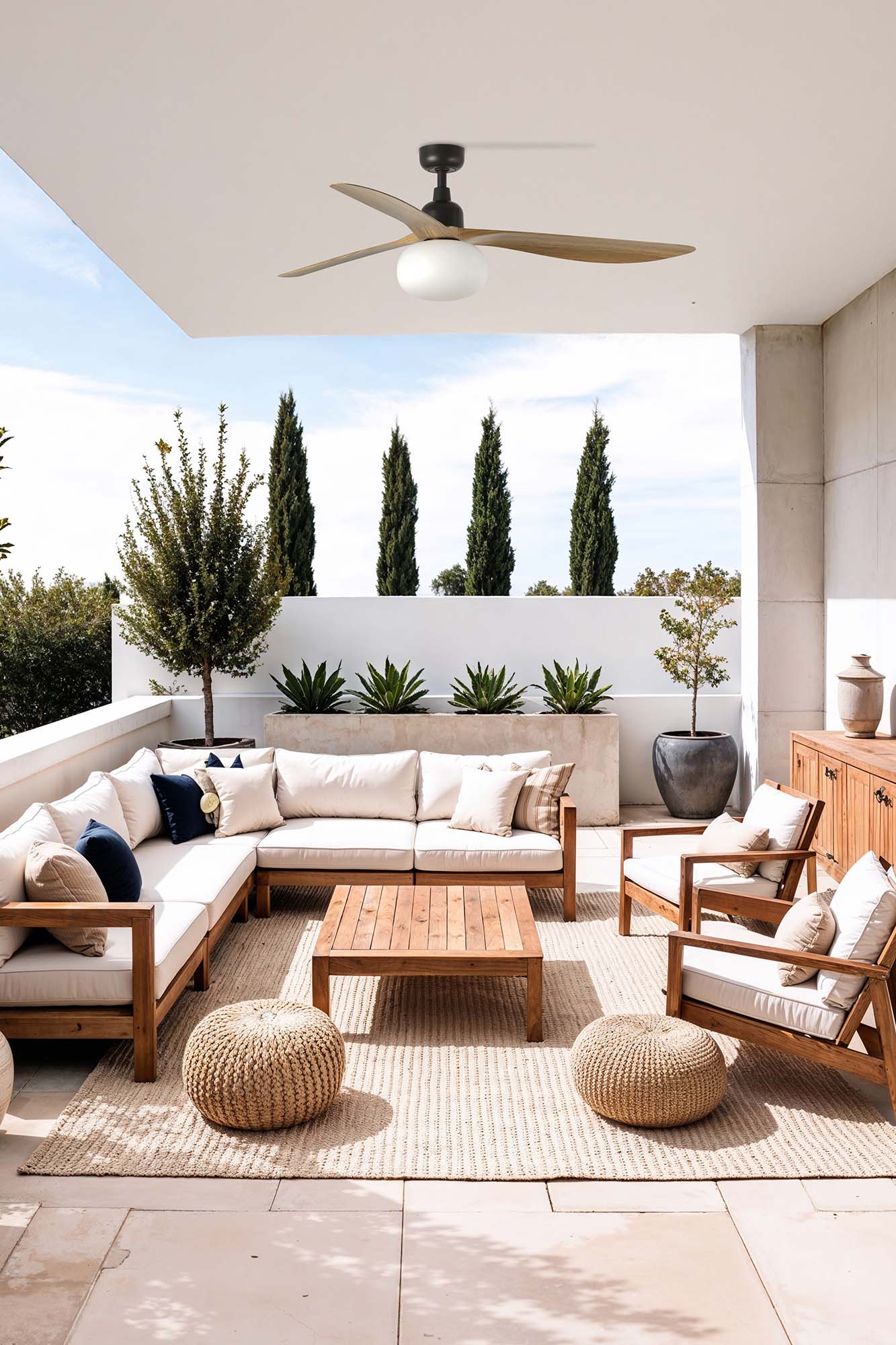 Faro Outwood l Eleganza e Robustezza