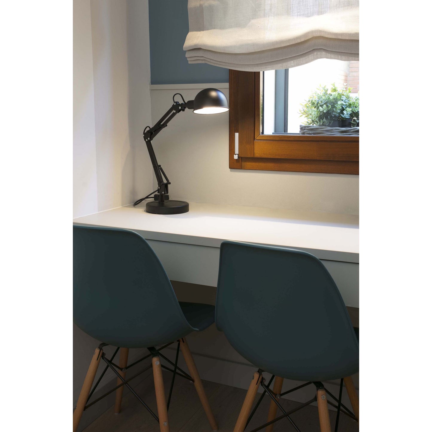 Lampada Da Tavolo Nera Baobab Mpc 51909
