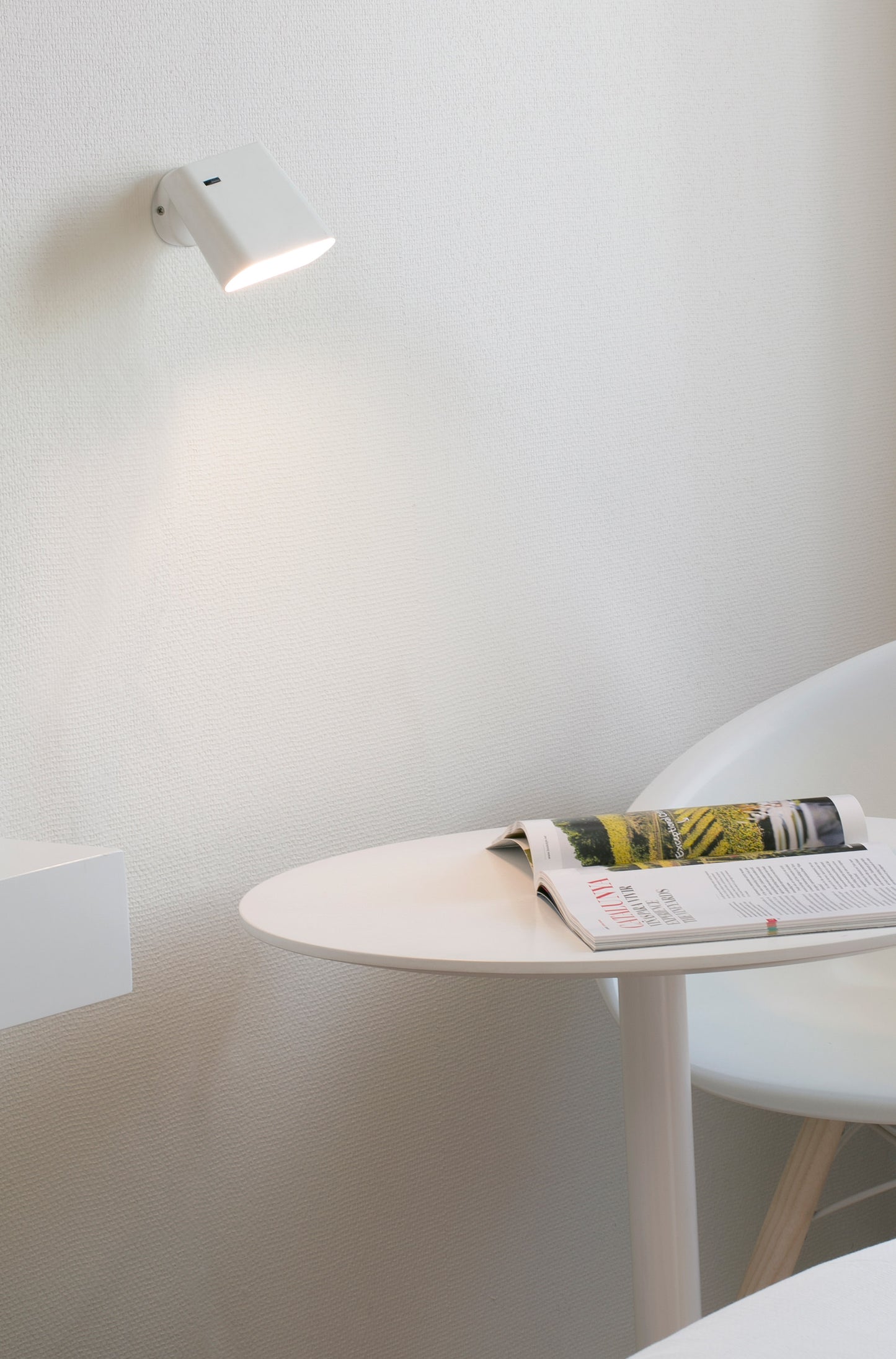 Applique Led a Parete Bianca Mpc 62115