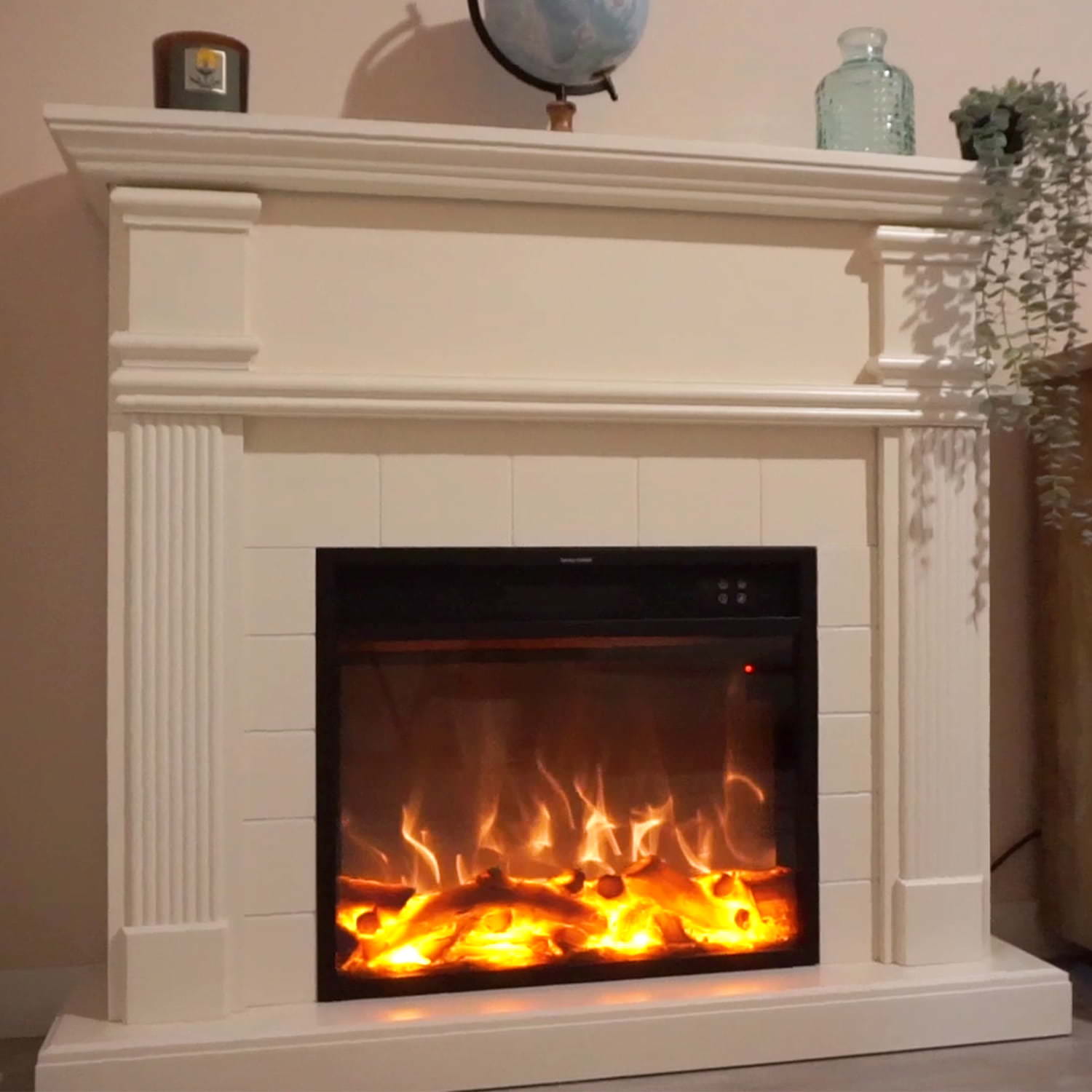 Caminetto Elettrico Bianco Omar a Parete Eleganza e Comfort