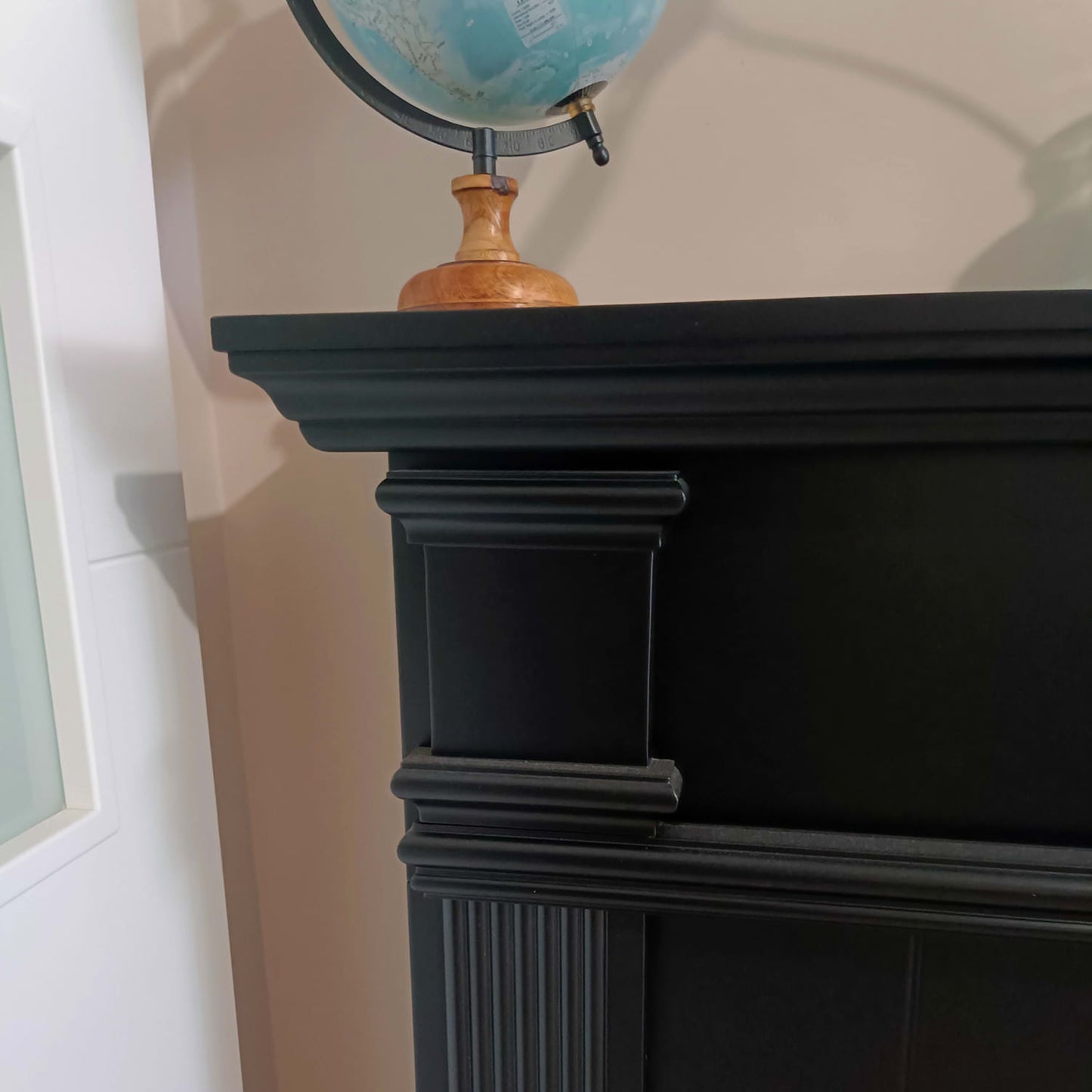Caminetto Elettrico Nero Omar Eleganza e Comfort a Casa Tua