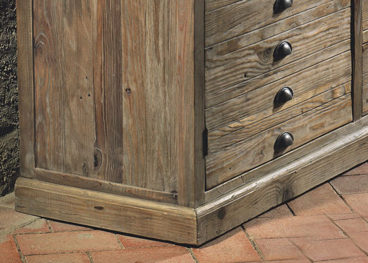 Credenza Lavanda In Legno Vecchio Eleganza e Funzionalita