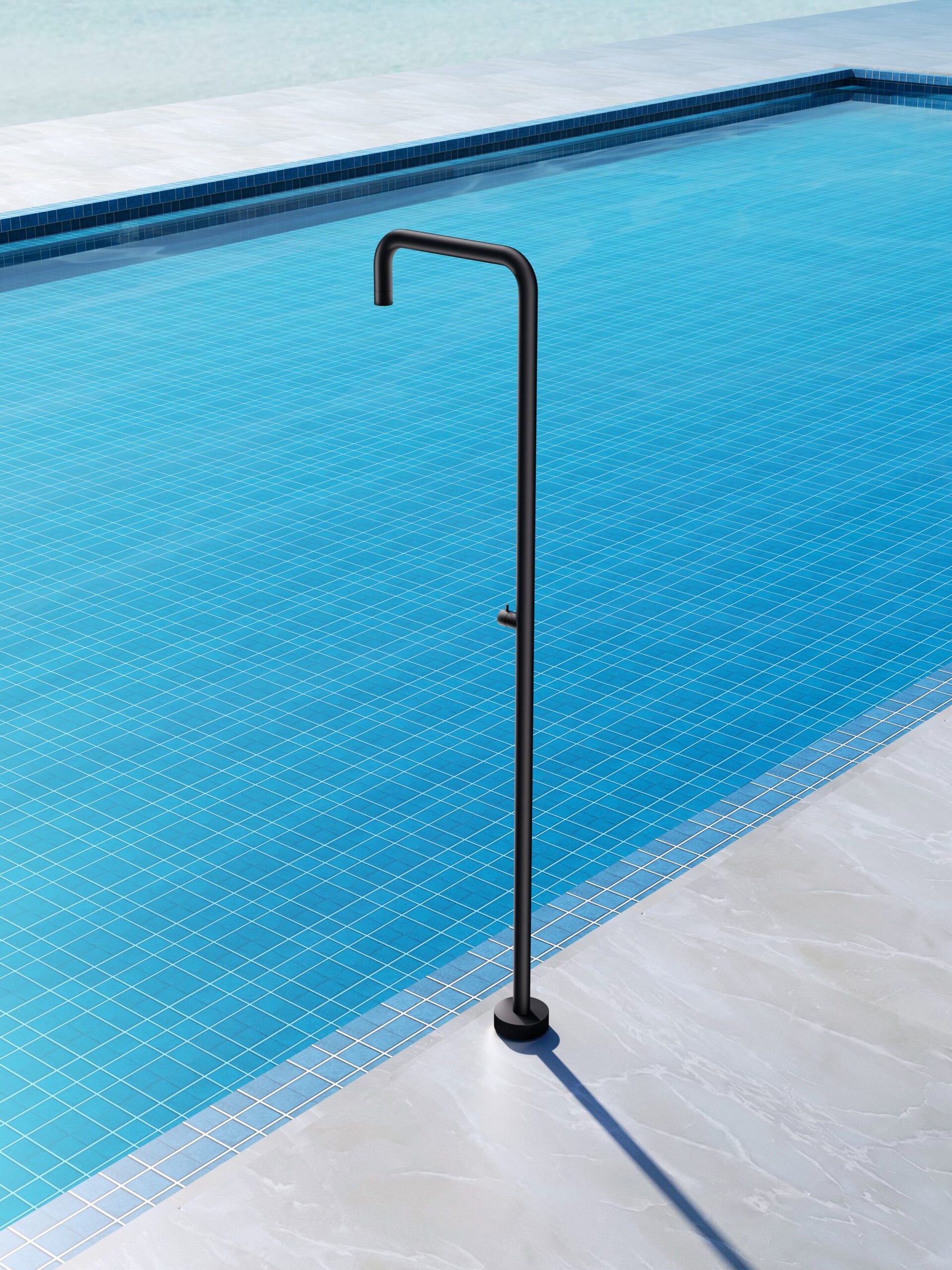 Doccia piscina Niagara in acciaio inox 316 eleganza e durabilita per il tuo giardino