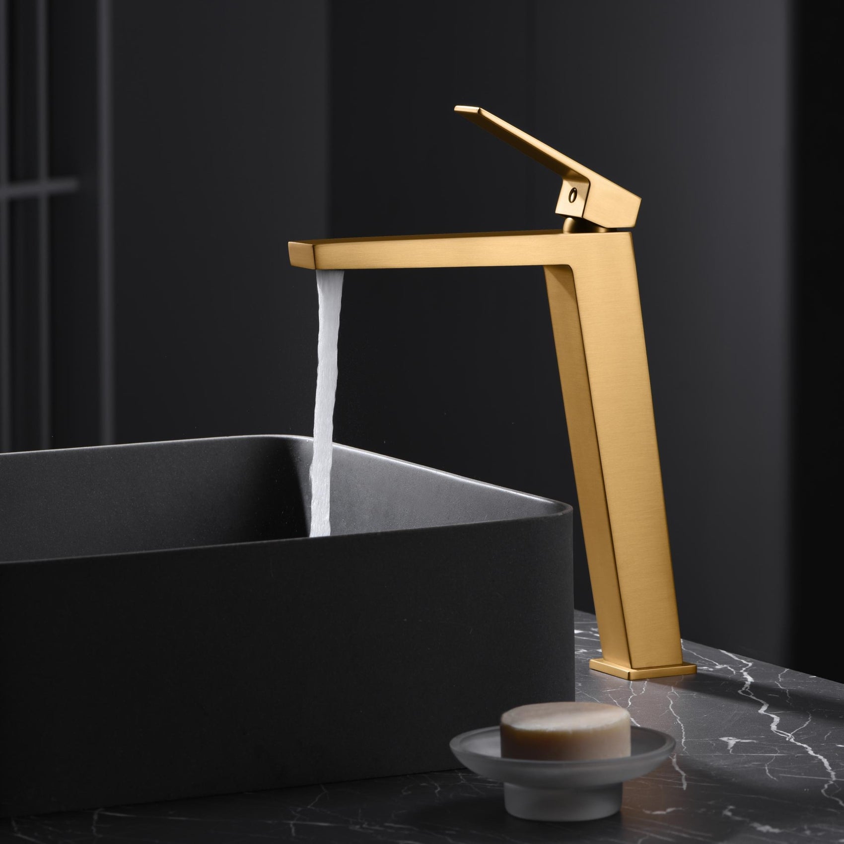 miscelatore lavabo alto oro spazzolato imex eleganza qualita e durata