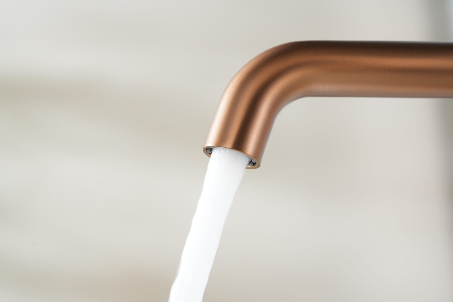 MISCELATORE MONOCOMANDO PER LAVABO ORO R