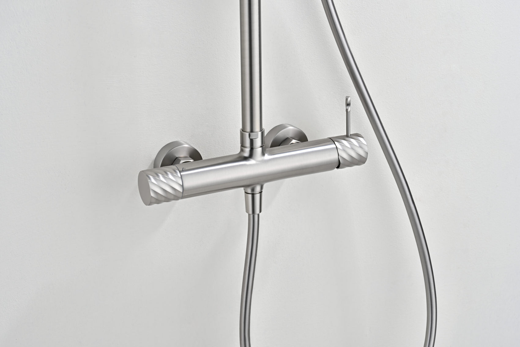 Set doccia monocomando Imex Bless nichel spazzolato elegante e resistente per un bagno moderno e di alta gamma in consegna veloce e sicura