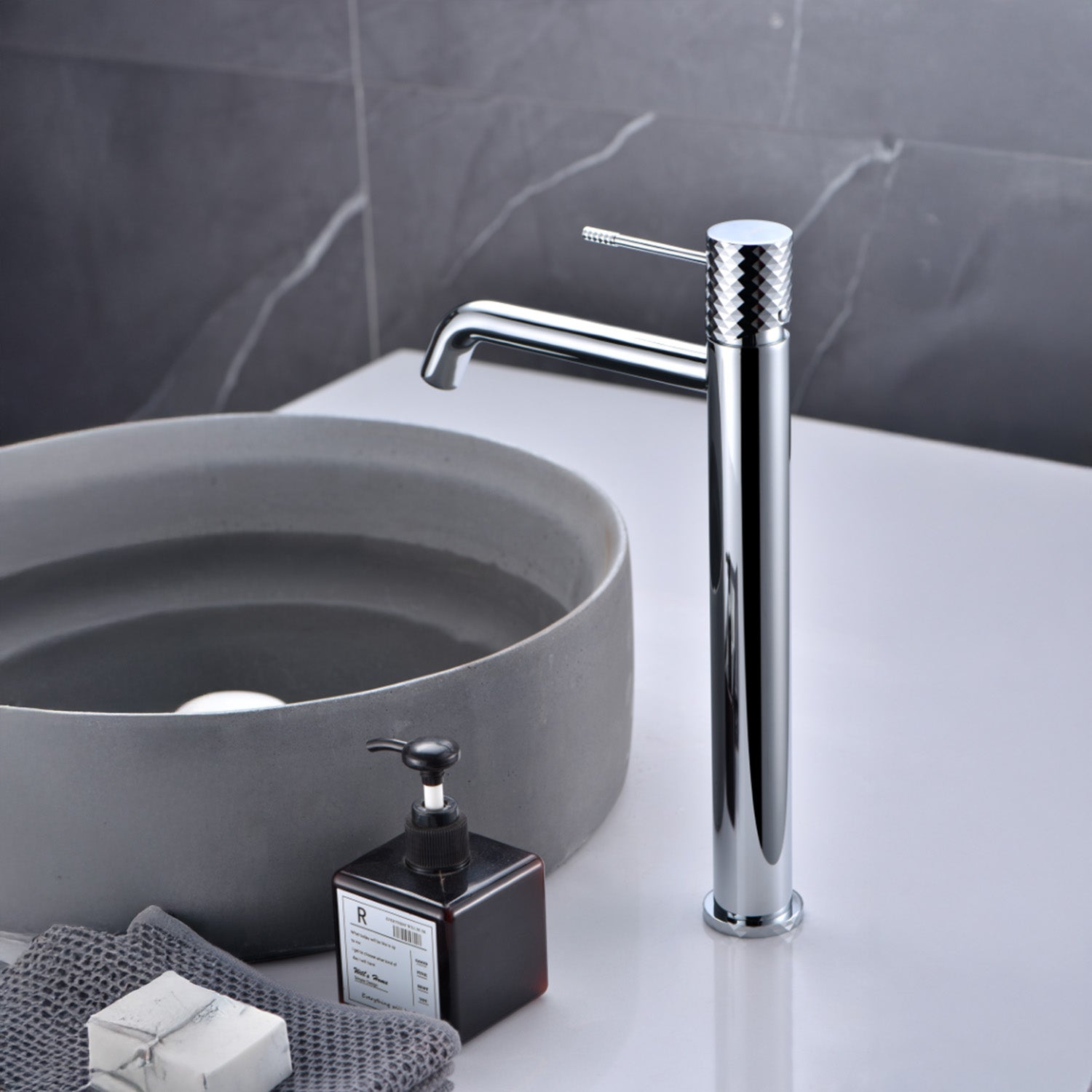 Miscelatore monocomando per lavabo alto