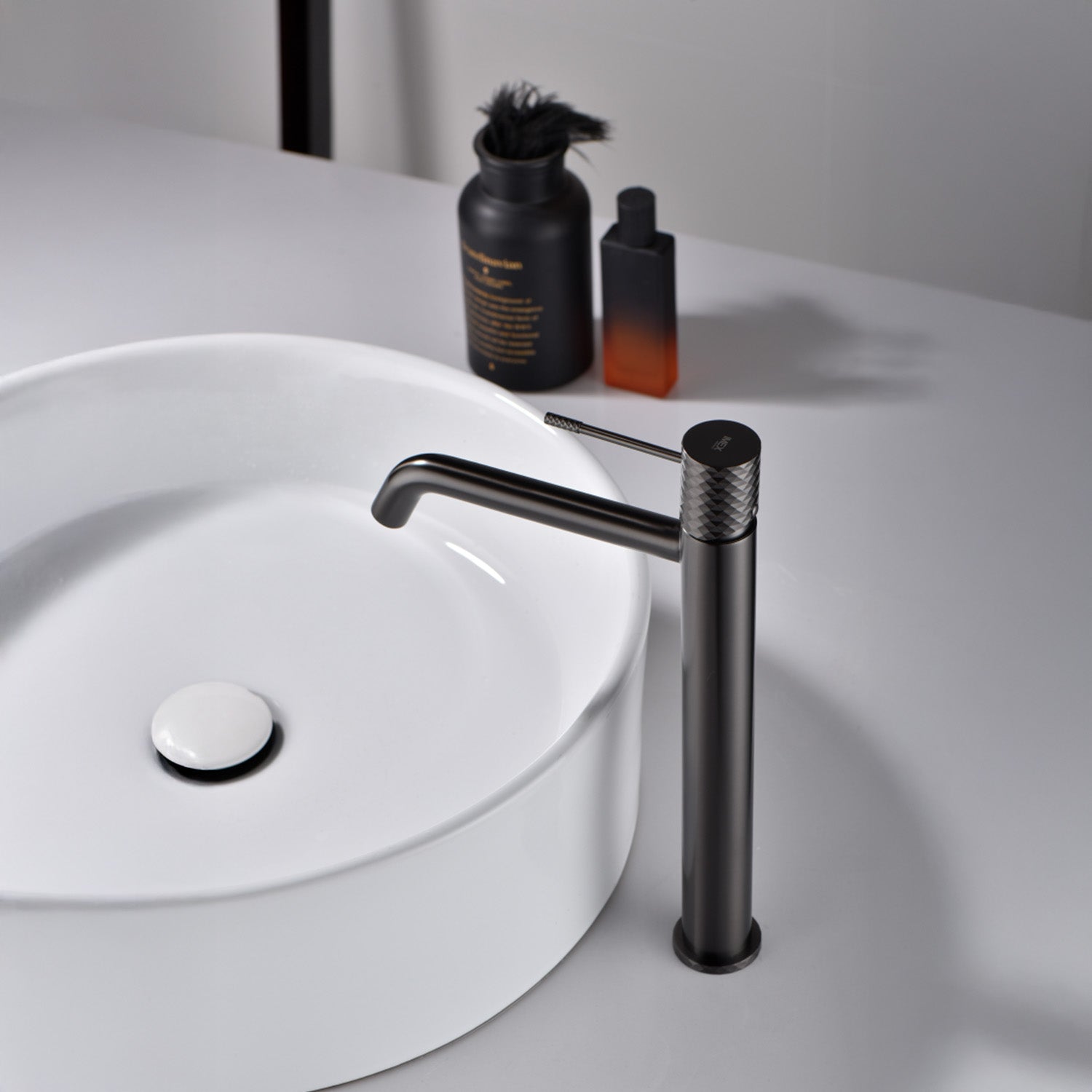 Miscelatore monocomando per lavabo alto