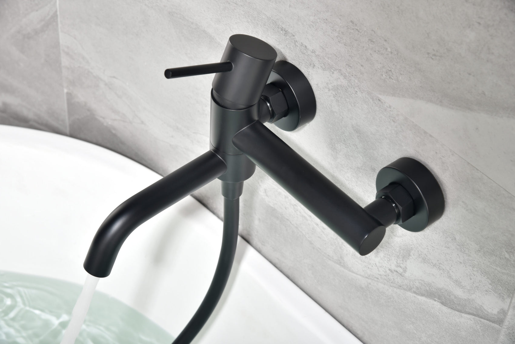 miscelatore vasca doccia monza nero opaco design elegante e duraturo acquista ora con spedizione veloce