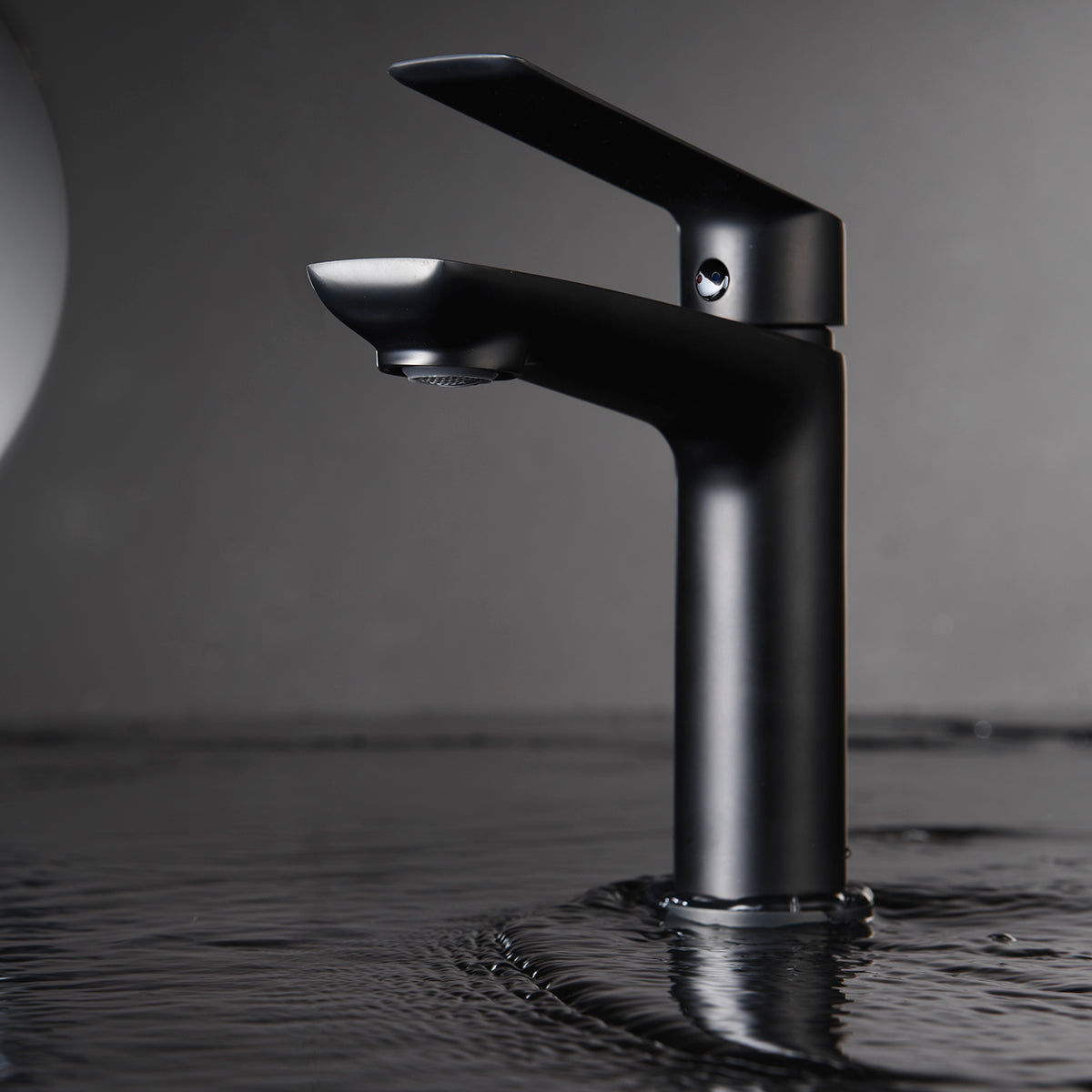 Miscelatore lavabo Luxor nero opaco