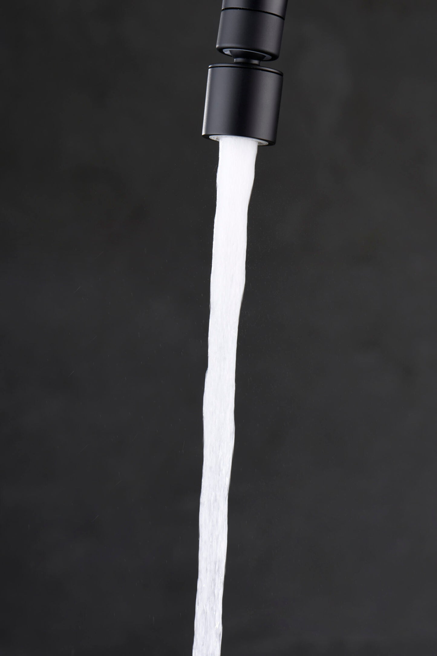 Aeratore girevole da cucina M22H nero