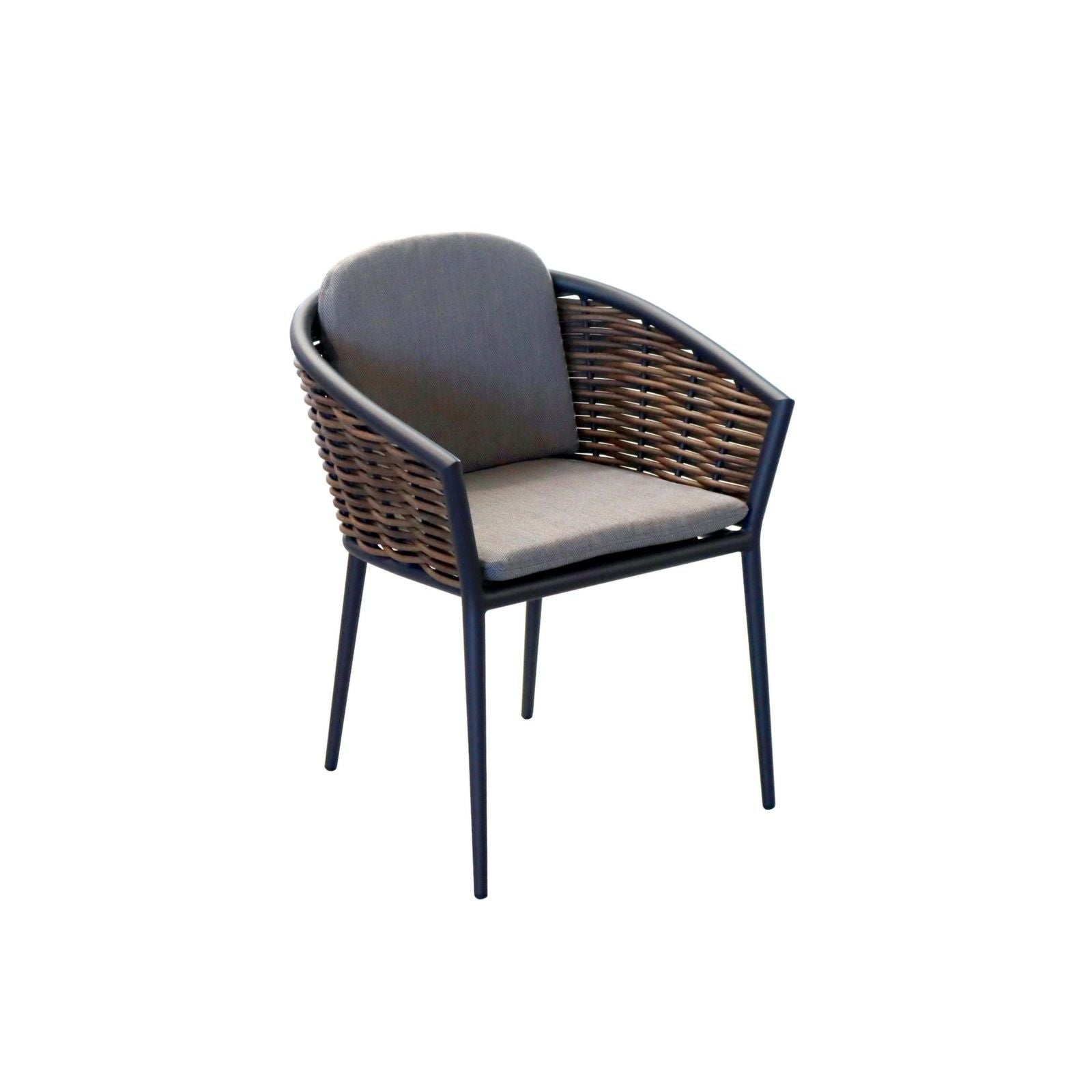 Poltroncina Asti SINED: eleganza e resistenza per il tuo giardino 