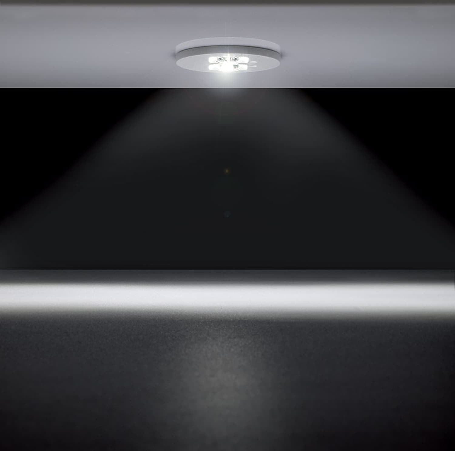 Lampada Emergenza Led Perry1levv3