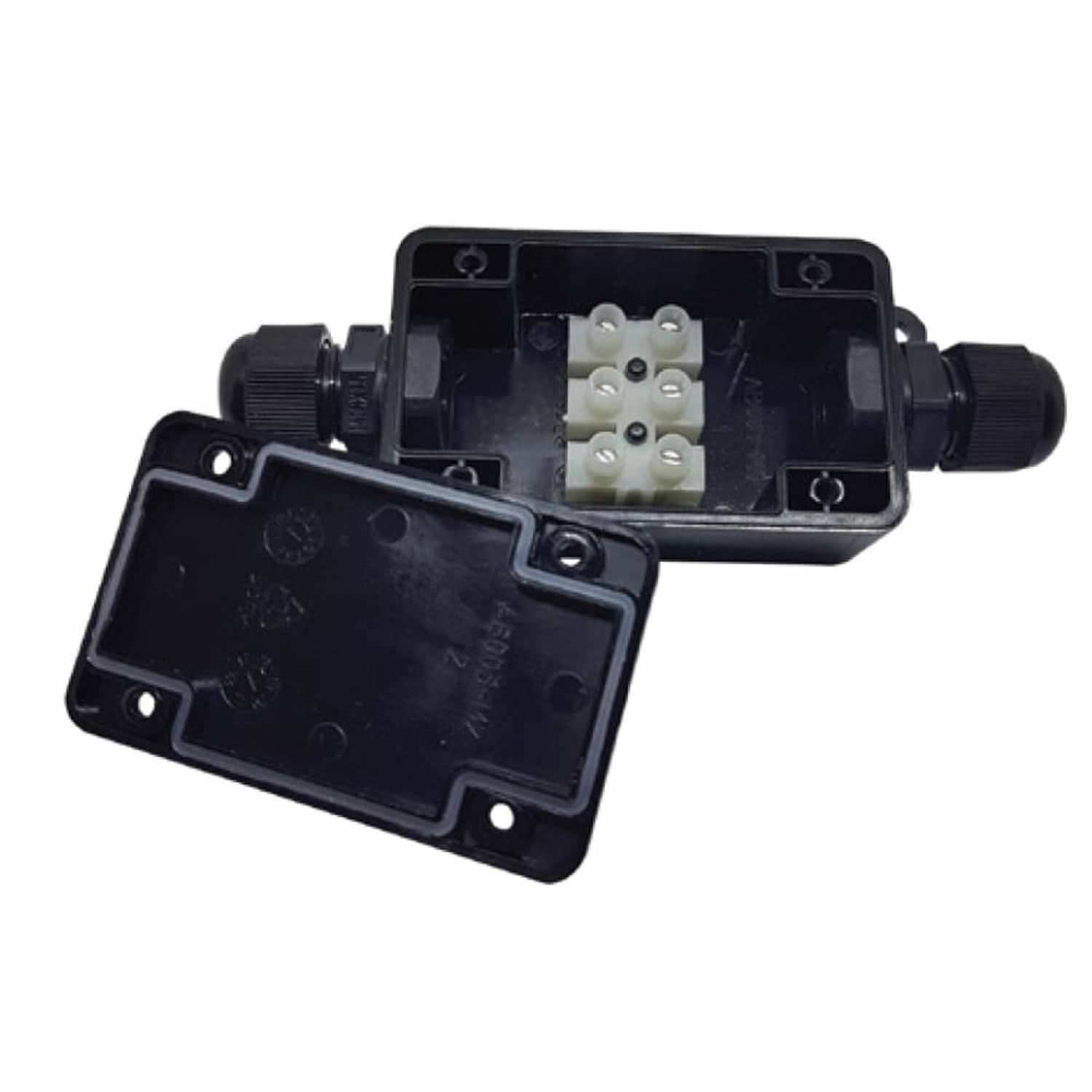 Scopri la Perry-1PASS01 Power Box: qualità, design elegante e resistenza. Ideale per ambienti privati e professionali. Acquista ora con spedizione veloce e garanzia post-vendita.