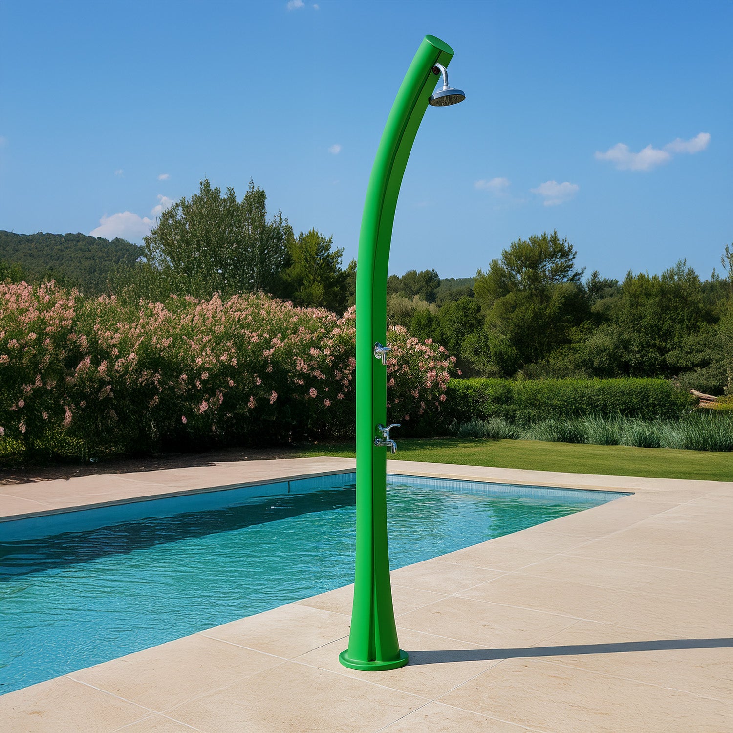 Doccia solare verde Starmatrix Rio SS0935: eleganza e sostenibilità per il tuo giardino