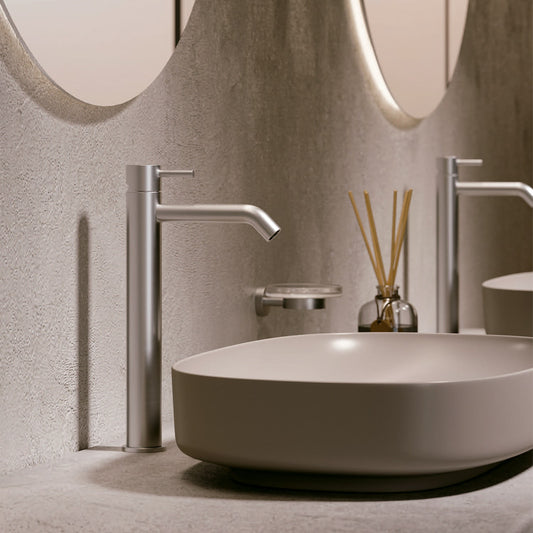 Rubinetto bagno inox Levante Alto eleganza e resistenza