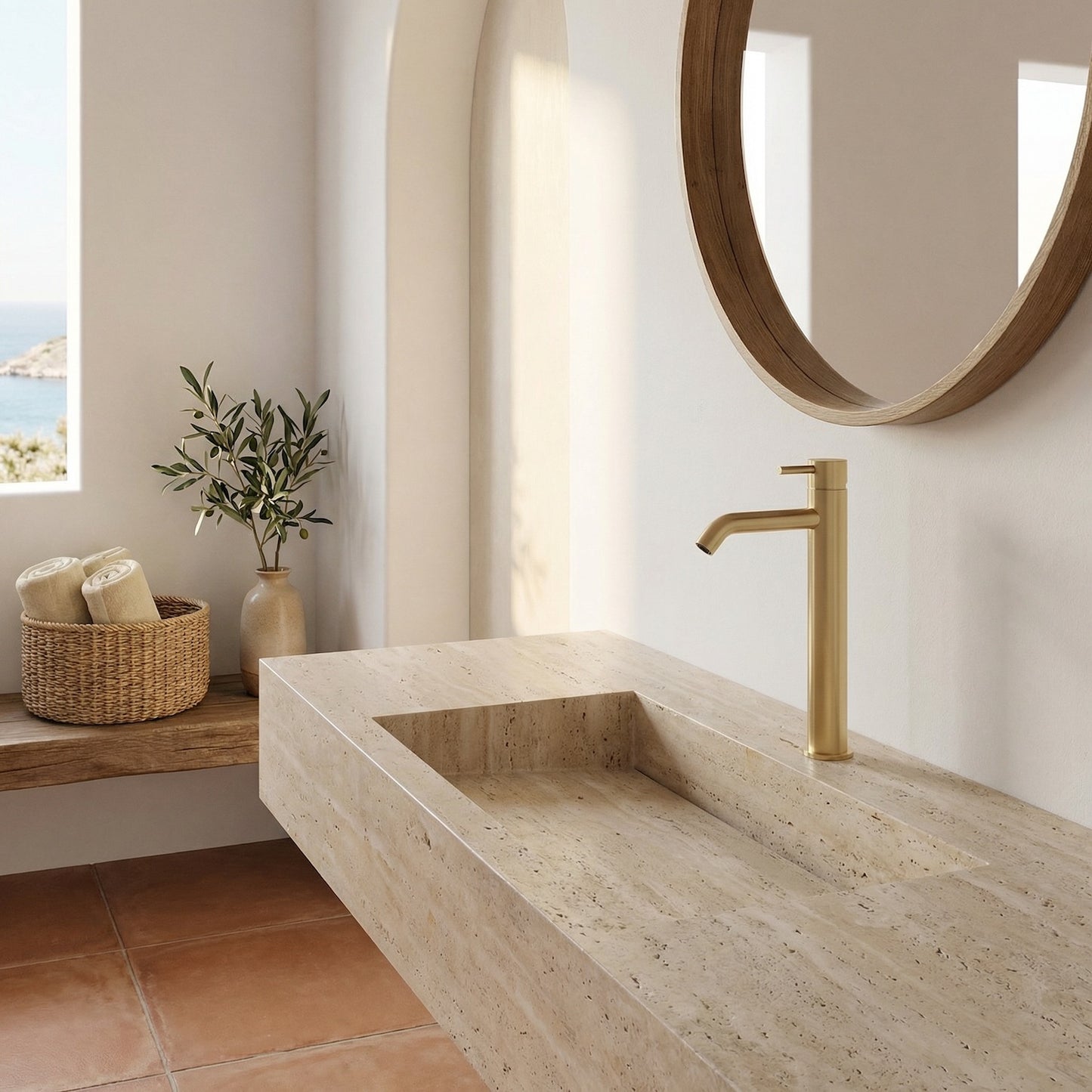 Rubinetto miscelatore lavabo Levante alto oro eleganza e qualita