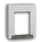 Cornice Hamar in MDF bianco per caminetti elettrici e biocamini, design moderno e resistente, personalizzabile, acquisto sicuro e consegna veloce.