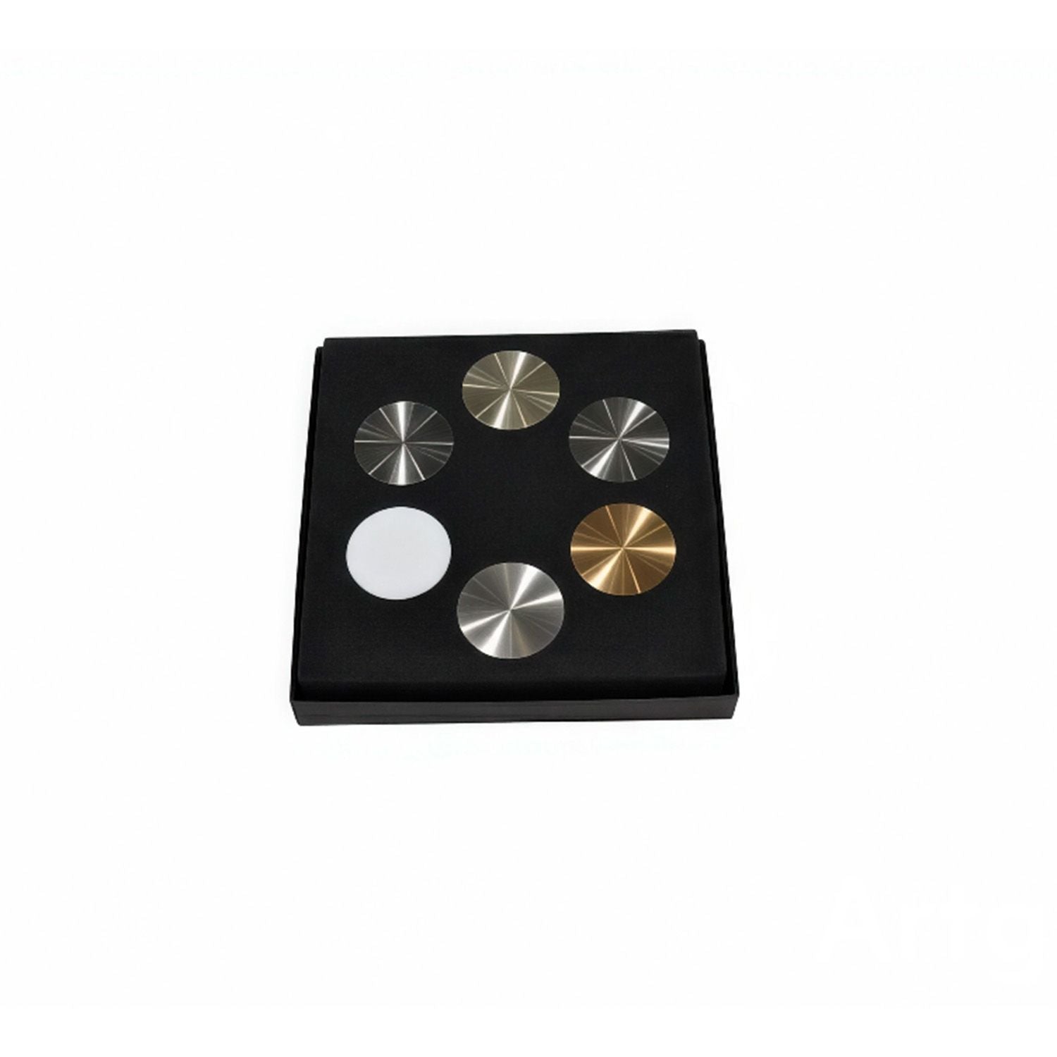 Scatola Sined Quadrata con campioni PVD eleganza e qualita