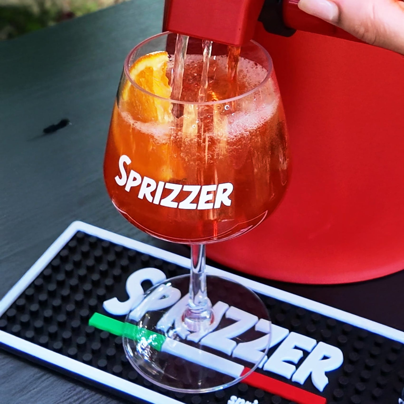 Kit Sprizzer Rosso con 6 bicchieri eleganti – qualita e design italiani acquista ora