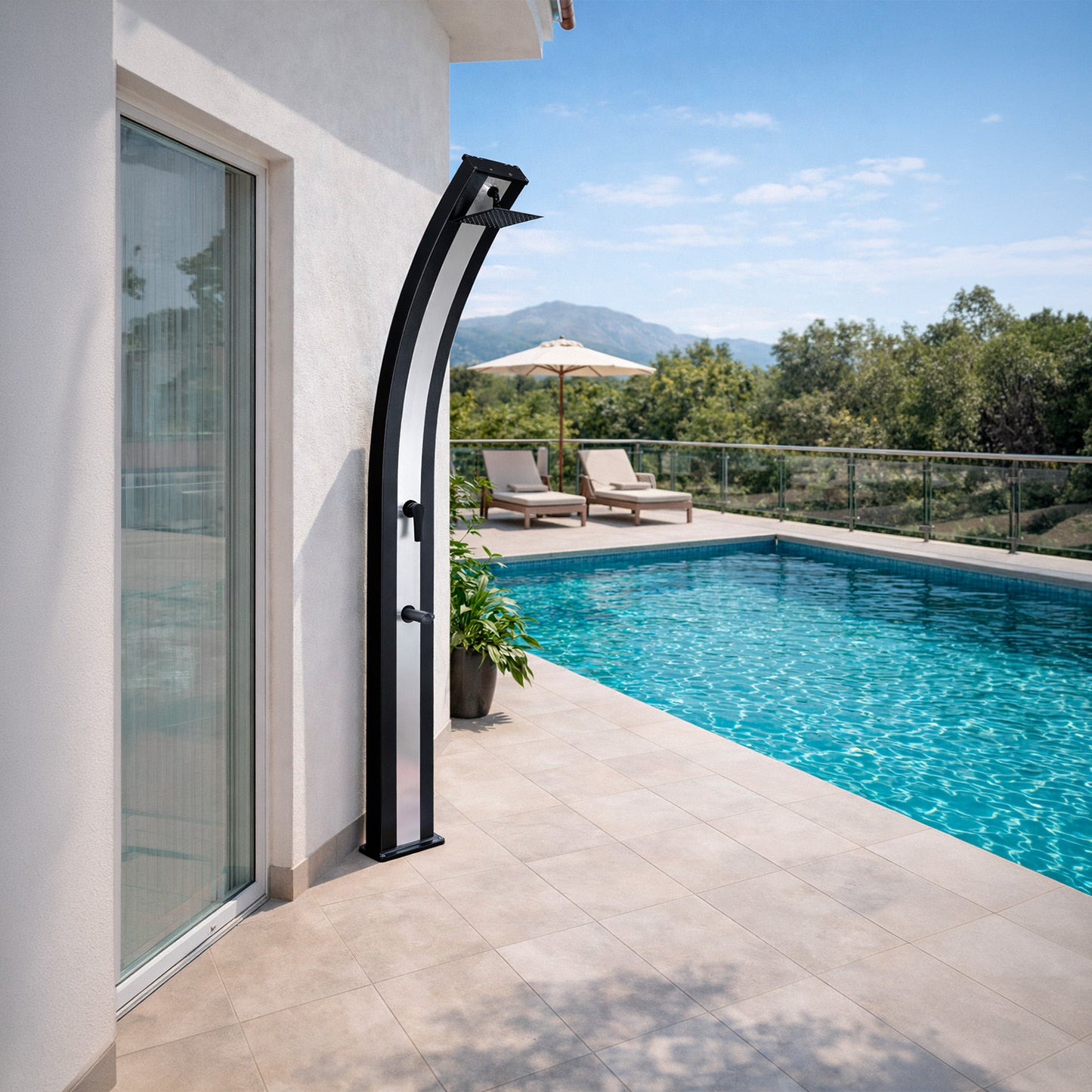 Doccia solare nera starmatrix design elegante materiali premium acquisto sicuro