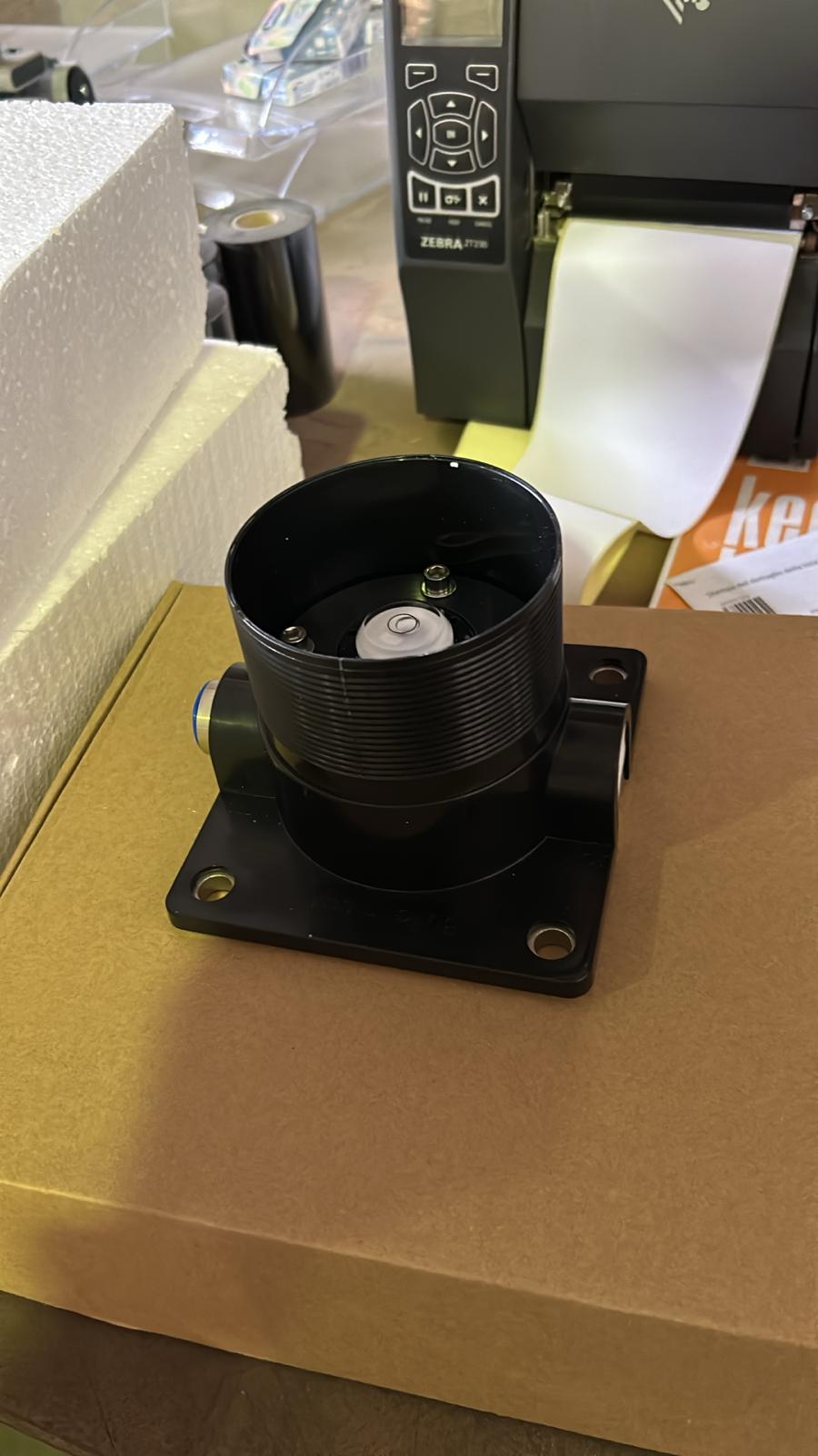 Sistema di fissaggio rapido per docce inox SINED C-BOX