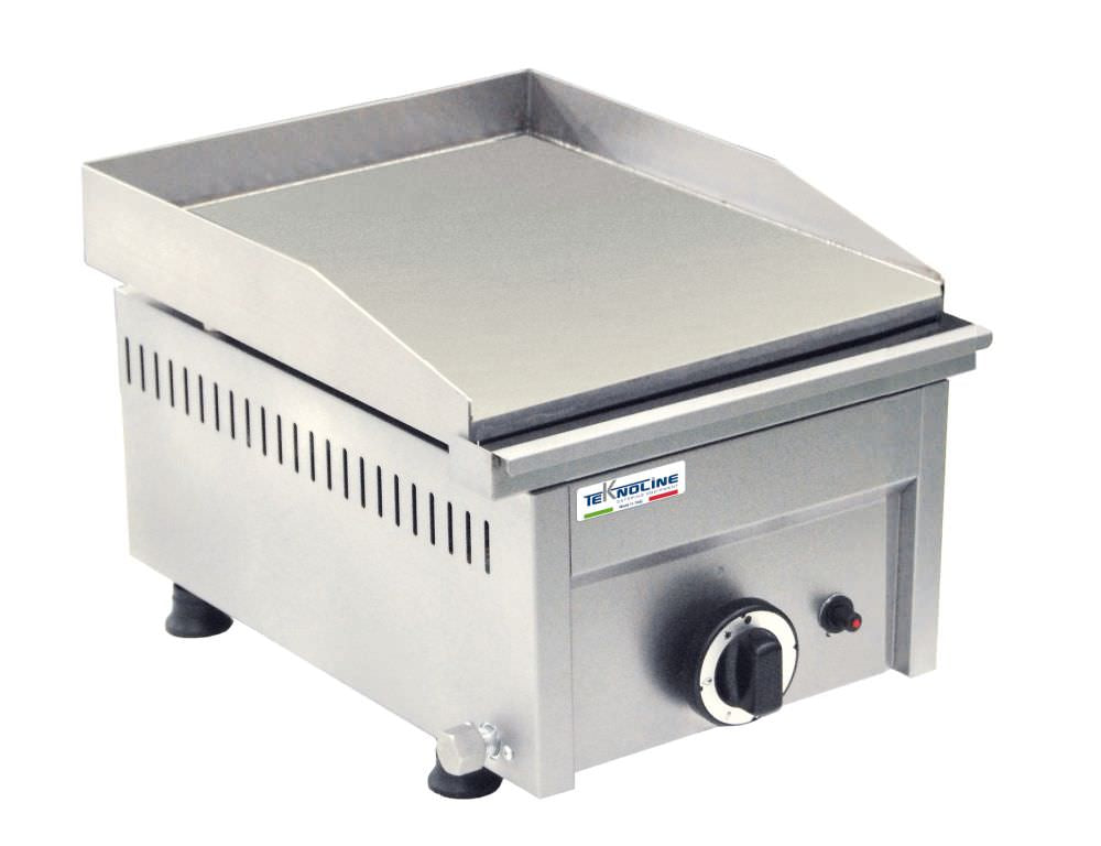 Fry top a gas liscio Teknoline FRT1G-L: qualità e design italiano