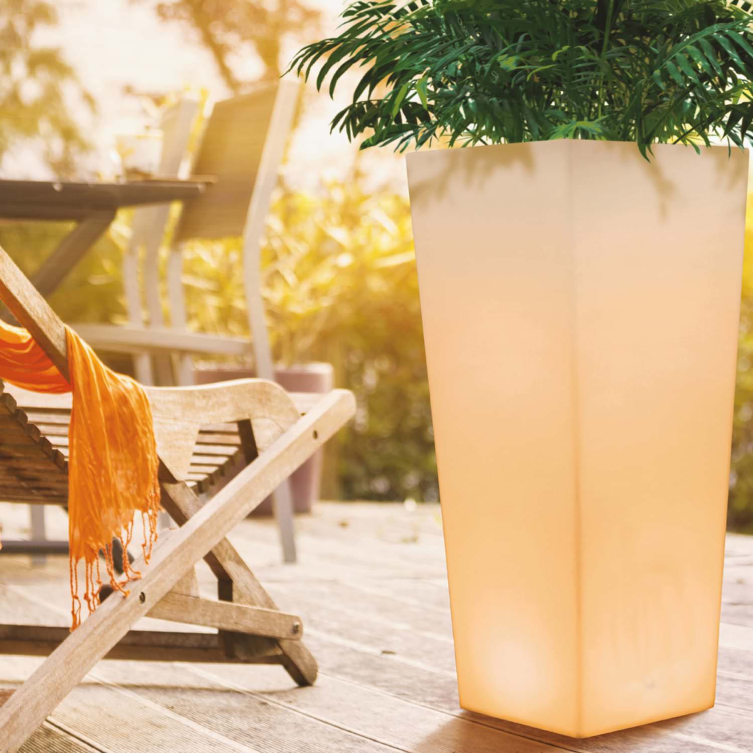 Vaso Luminoso Quadrato 102 cm in Polietilene con Telecomando